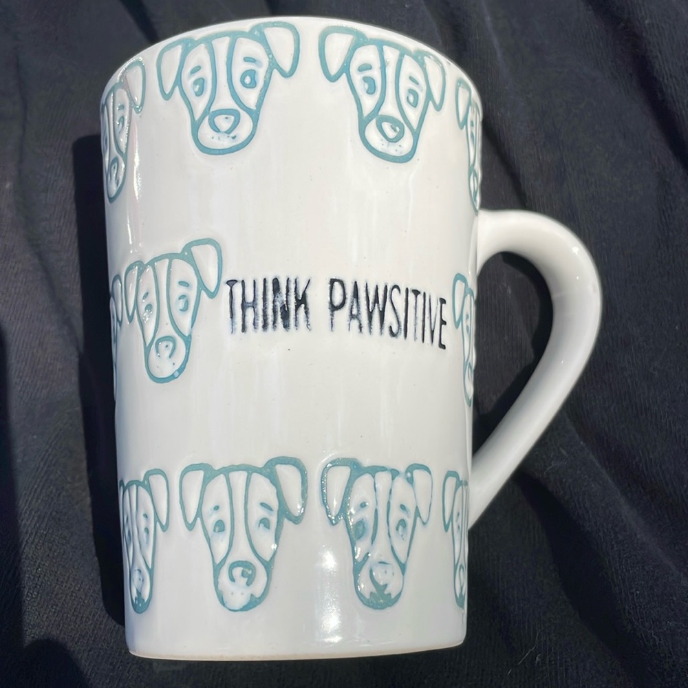 Pfaltzgraff - "THINK PAWSITIVE" embossed Dog Faces - 16 oz Coffee Mug